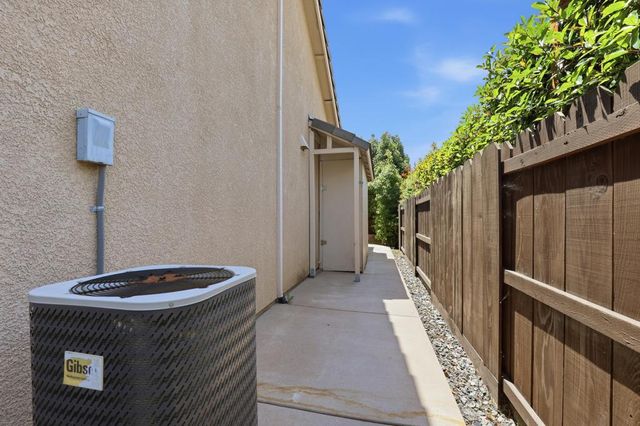 1918 Heidi Way, Yuba City, CA 95993