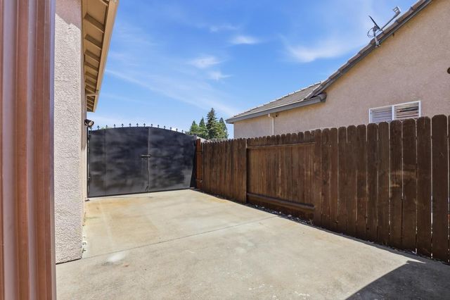 1918 Heidi Way, Yuba City, CA 95993