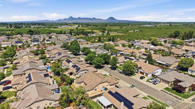 1918 Heidi Way, Yuba City, CA 95993