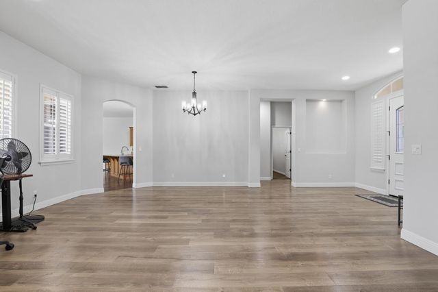 1918 Heidi Way, Yuba City, CA 95993