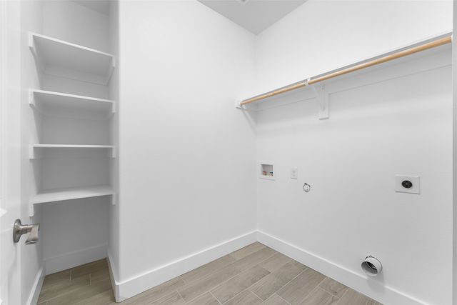 102 Buffalo Springs Road, Mabank, TX 75156