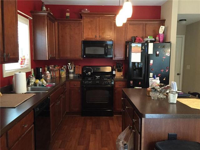 123 Kingland Street, Woodstock, GA 30189