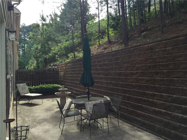 123 Kingland Street, Woodstock, GA 30189