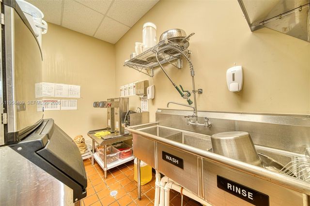 Boba Tea Restaurant For Sale In Flagler Street, Miami, FL 33174