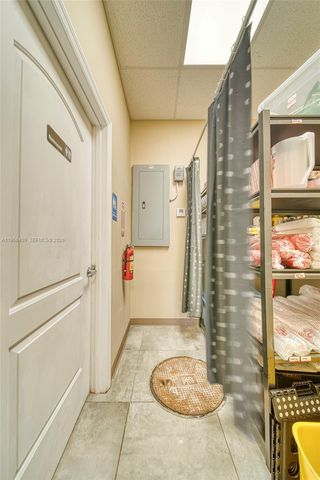 Boba Tea Restaurant For Sale In Flagler Street, Miami, FL 33174