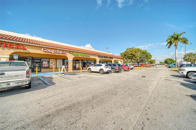 Boba Tea Restaurant For Sale In Flagler Street, Miami, FL 33174
