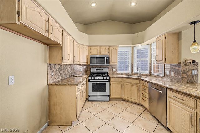 1118 Shady Run Terrace, Henderson, NV 89011