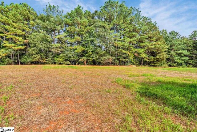 565 Bill Lattimore Road, Chesnee, SC 29323