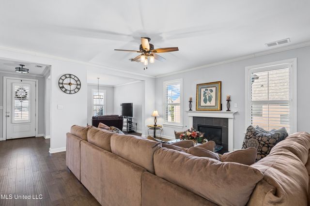 7216 Belle Manor Drive, Olive Branch, MS 38654