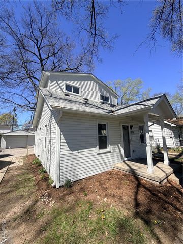 1326 Mohawk Avenue, Royal Oak, MI 48067