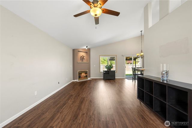 5609 138th Place NE, Marysville, WA 98271