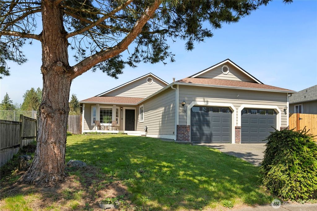 5609 138th Place NE, Marysville, WA 98271
