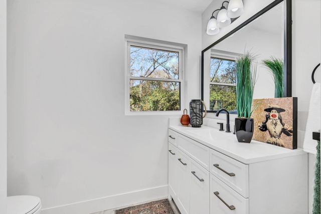 143 Donald St, Nashville, TN 37207