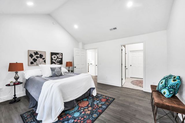 143 Donald St, Nashville, TN 37207