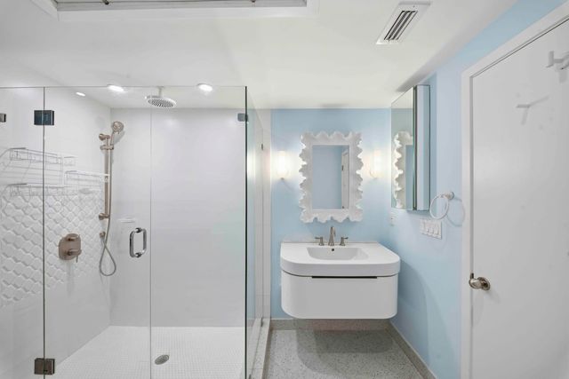 333 Sunset Drive 404, Fort Lauderdale, FL 33301