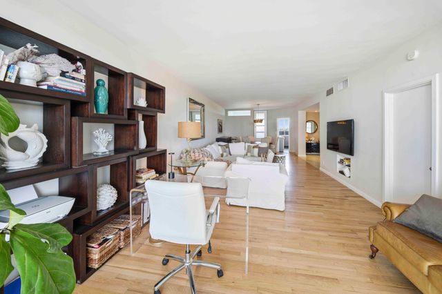 333 Sunset Drive 404, Fort Lauderdale, FL 33301