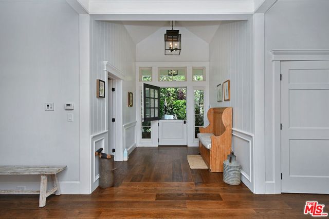 3640 Longridge Avenue, Sherman Oaks, CA 91423