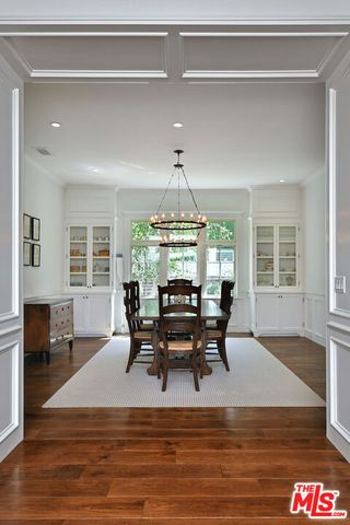 3640 Longridge Avenue, Sherman Oaks, CA 91423