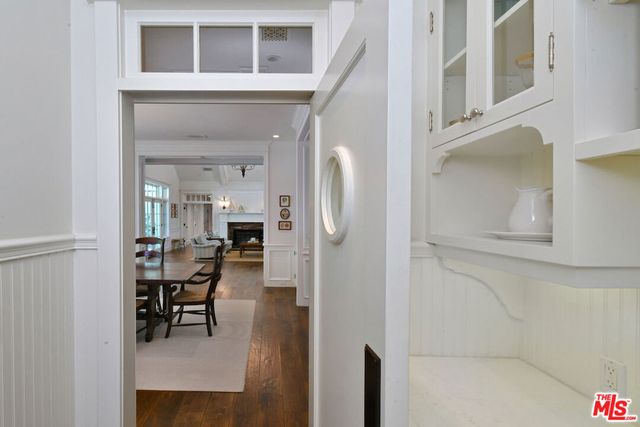 3640 Longridge Avenue, Sherman Oaks, CA 91423