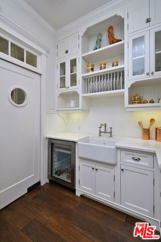 3640 Longridge Avenue, Sherman Oaks, CA 91423