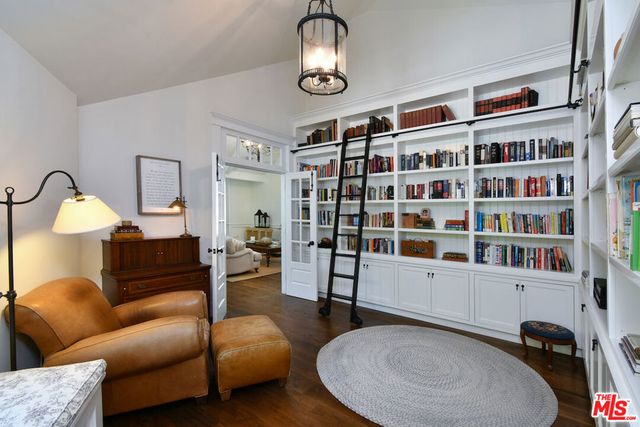 3640 Longridge Avenue, Sherman Oaks, CA 91423