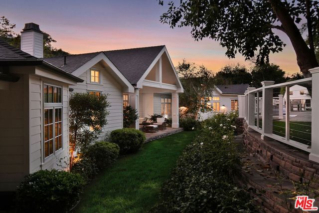 3640 Longridge Avenue, Sherman Oaks, CA 91423