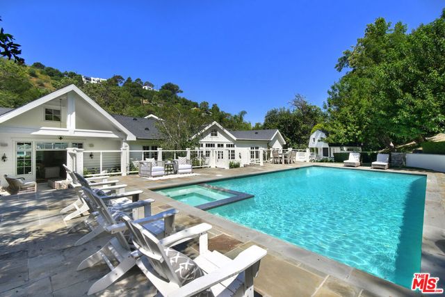 3640 Longridge Avenue, Sherman Oaks, CA 91423