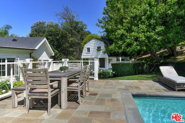 3640 Longridge Avenue, Sherman Oaks, CA 91423