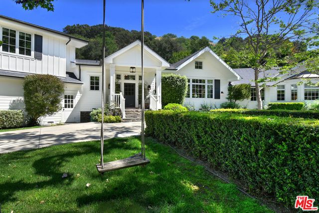 3640 Longridge Avenue, Sherman Oaks, CA 91423