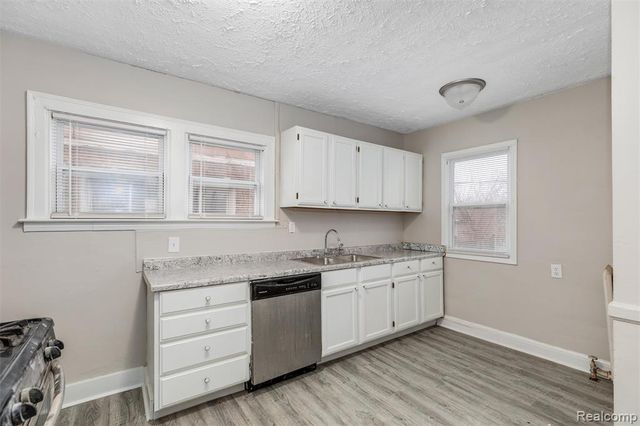 16150 Washburn Street, Detroit, MI 48221