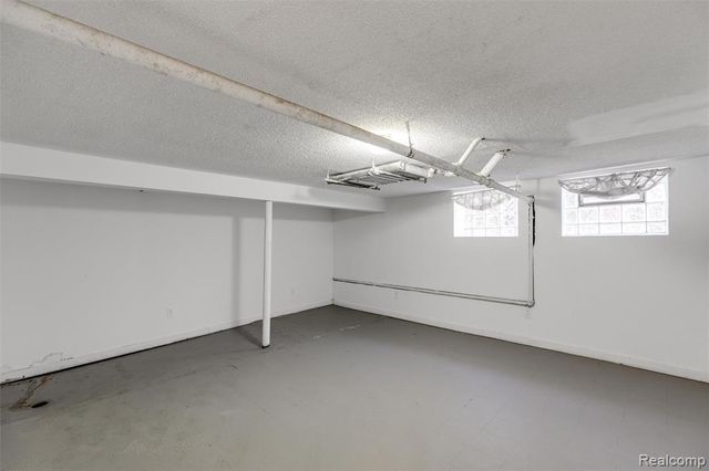 16150 Washburn Street, Detroit, MI 48221