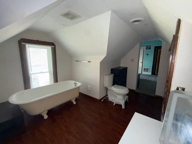 429 5th Avenue NE, Saint Cloud, MN 56304