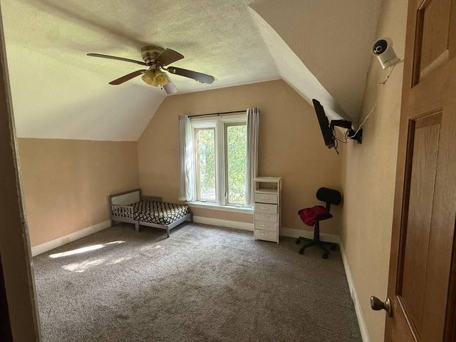 429 5th Avenue NE, Saint Cloud, MN 56304