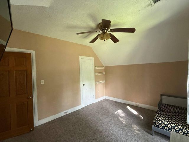 429 5th Avenue NE, Saint Cloud, MN 56304