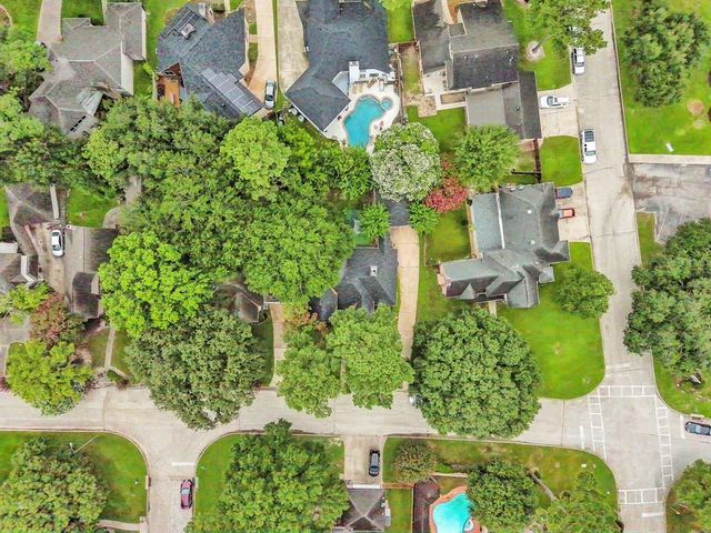 11423 Canyon Trail Drive, Houston, TX 77066