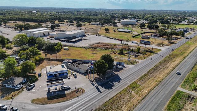 5090 E Highway 199, Springtown, TX 76082