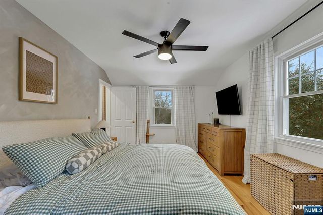 19 Pine Street, Closter, NJ 07624