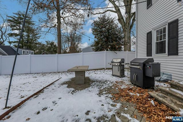 19 Pine Street, Closter, NJ 07624