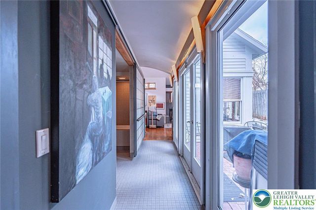 253 East Church Street, Bethlehem City, PA 18018