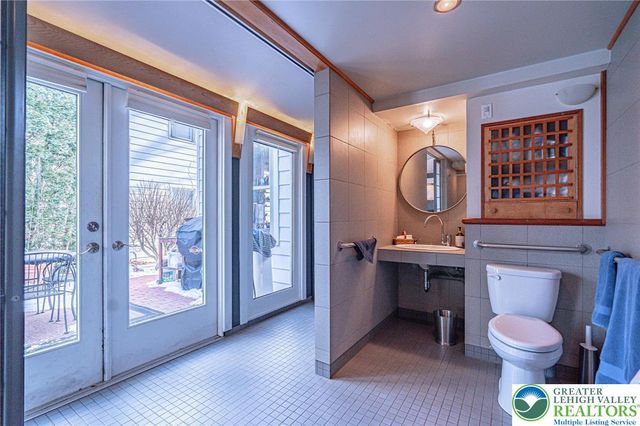 253 East Church Street, Bethlehem City, PA 18018