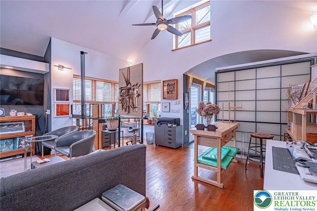 253 East Church Street, Bethlehem City, PA 18018