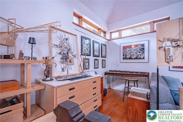 253 East Church Street, Bethlehem City, PA 18018