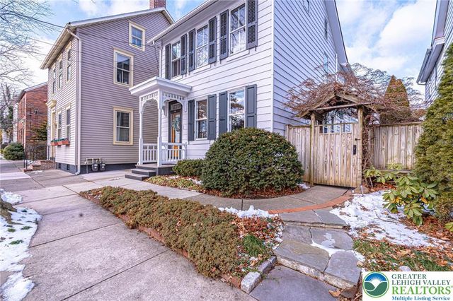 253 East Church Street, Bethlehem City, PA 18018