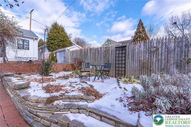 253 East Church Street, Bethlehem City, PA 18018