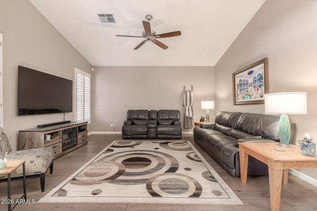 1215 W CAROL ANN Way, Phoenix, AZ 85023