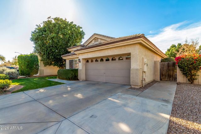 1215 W CAROL ANN Way, Phoenix, AZ 85023