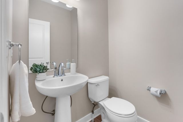 10785 Schuur Street, Portage City, MI 49024