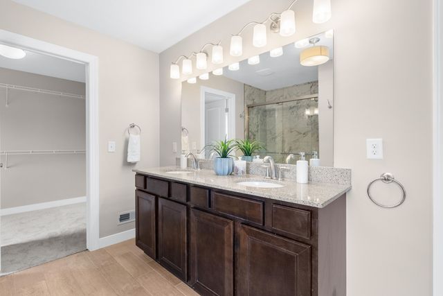 10785 Schuur Street, Portage City, MI 49024