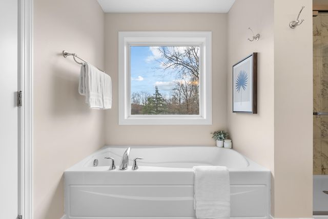 10785 Schuur Street, Portage City, MI 49024