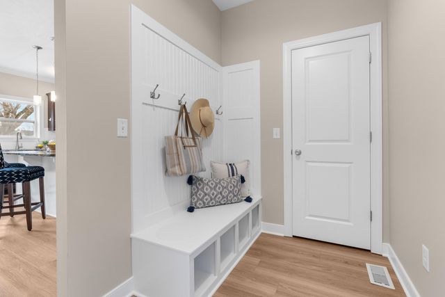 10785 Schuur Street, Portage City, MI 49024